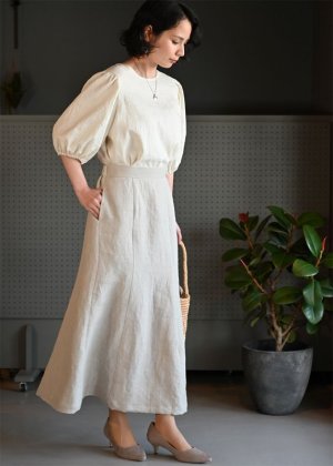 画像14: パフスリーブブラウス