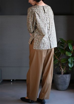 画像4: パフスリーブブラウス