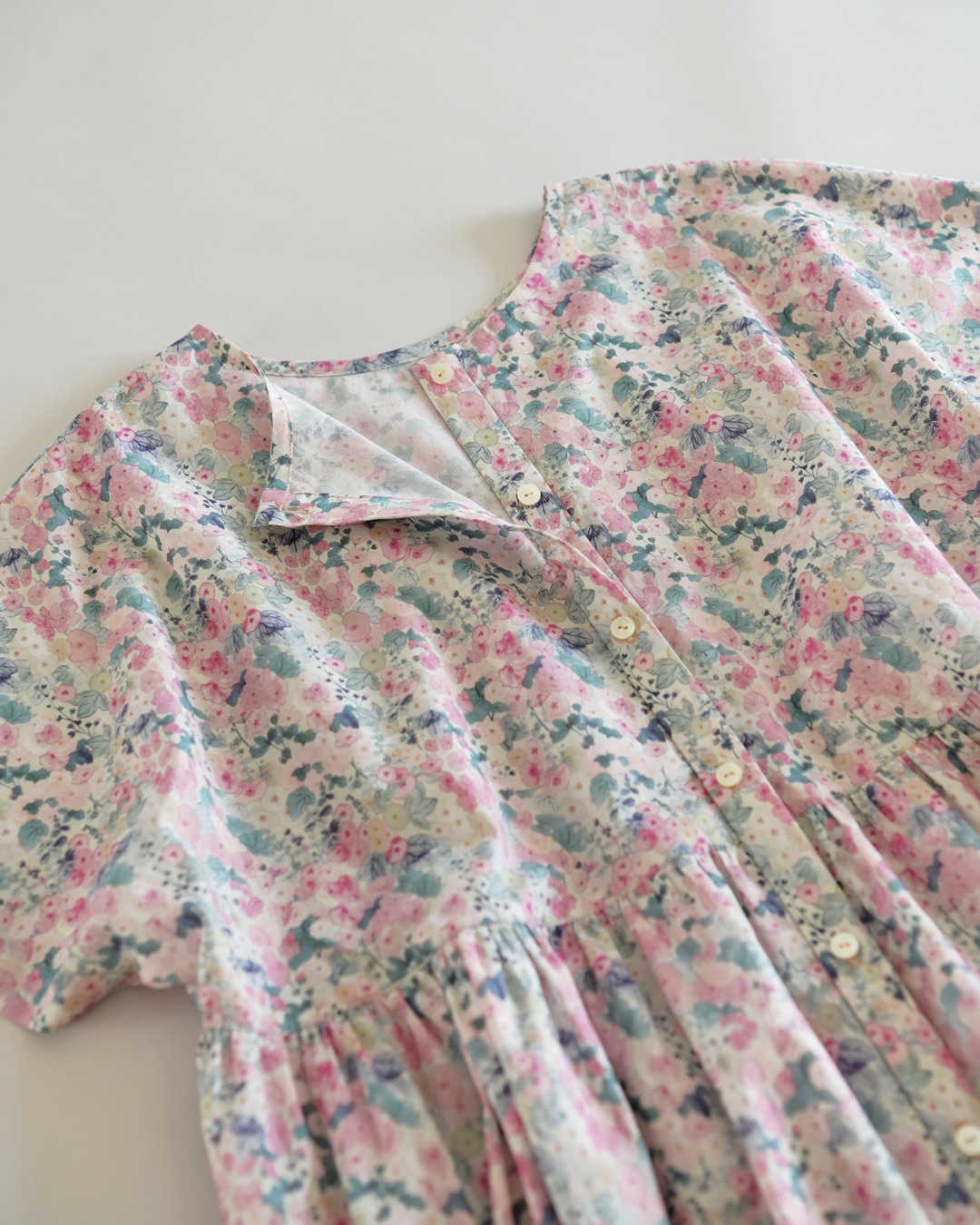 型紙,作り方,ミシン,裁縫,職業用ミシン,パターン,手芸,洋裁,ソーイング,レディース,2WAY切替ブラウス,手作り,ブラウス,